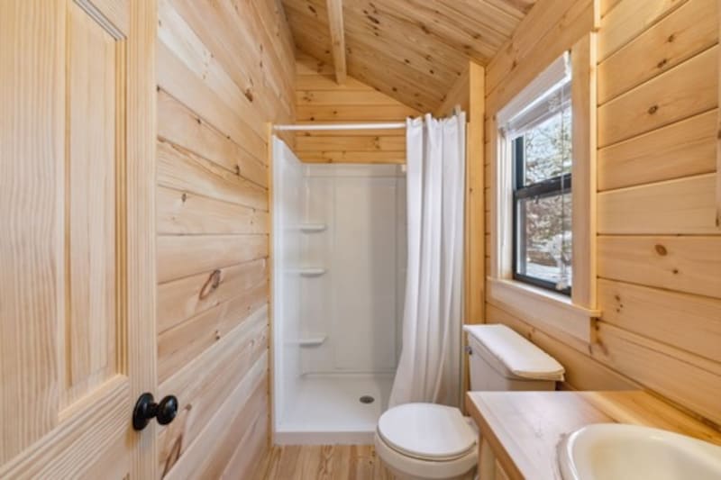Yogi Bear™ Cottage-9